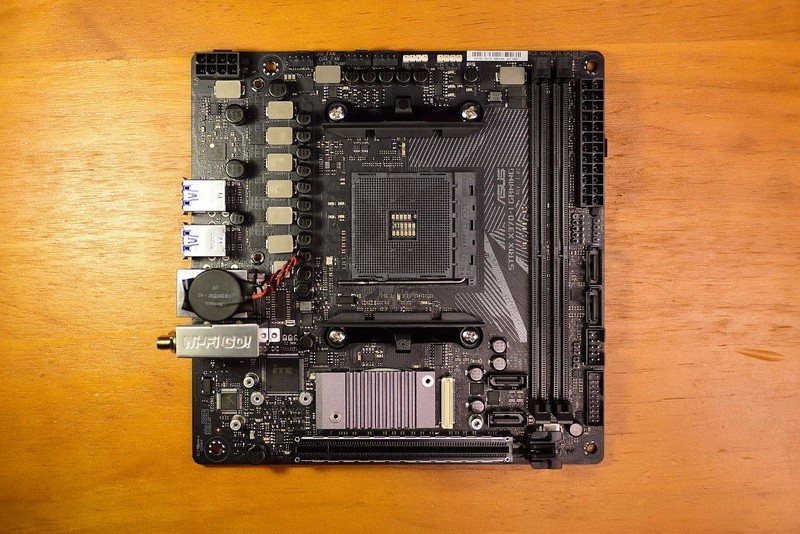 最强锐龙ITX主板ROG STRIX X370I GAMING 开箱测试