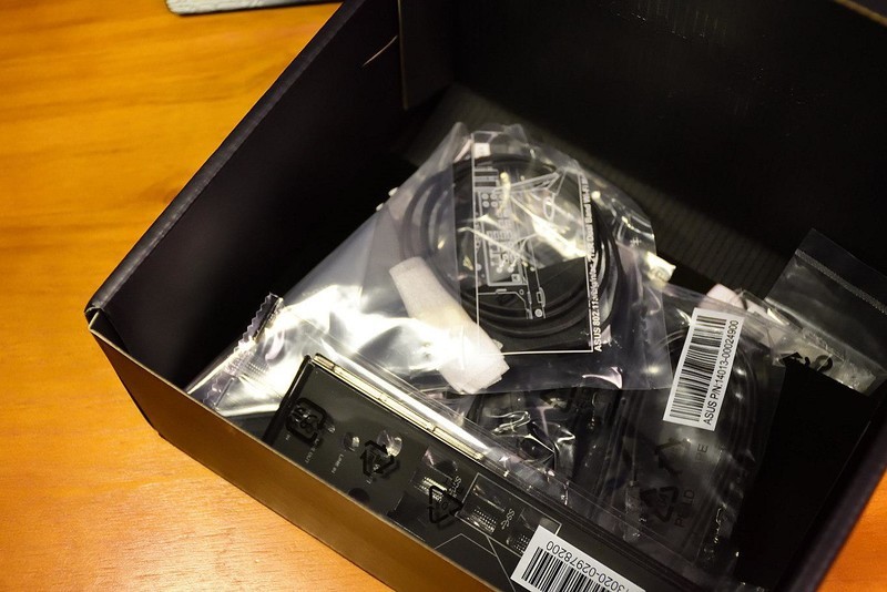 最强锐龙ITX主板ROG STRIX X370I GAMING 开箱测试