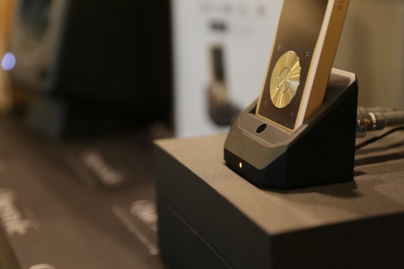 国砖中的林志玲—旷世移动音乐中心QP2R/HB2无损基座系统体验