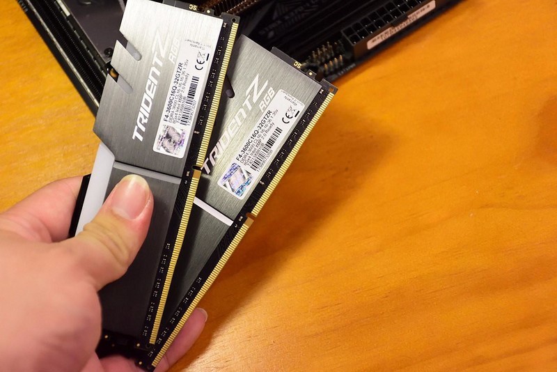 最强锐龙ITX主板ROG STRIX X370I GAMING 开箱测试