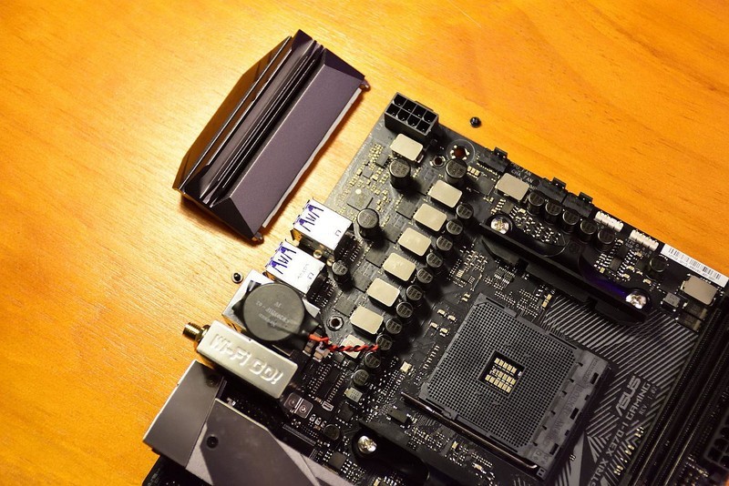 最强锐龙ITX主板ROG STRIX X370I GAMING 开箱测试