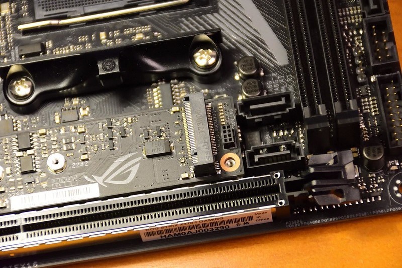 最强锐龙ITX主板ROG STRIX X370I GAMING 开箱测试