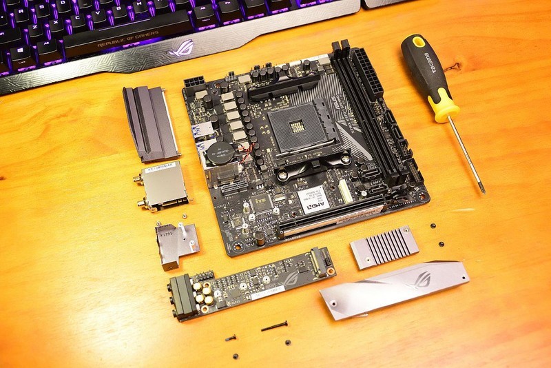 最强锐龙ITX主板ROG STRIX X370I GAMING 开箱测试