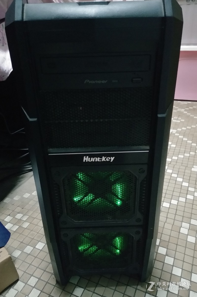 想问下大咖或大师们，加了一块1T蓝硬盘，老是嗡嗡嗡的低频共振声，有什么解决方法呢?