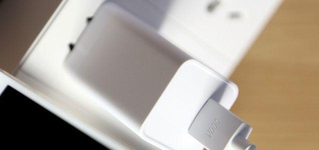 超级闪充加持 OPPO R17 Pro超强完美体验