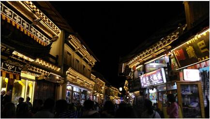 你知道“四季如春”的下一句是什么吗？