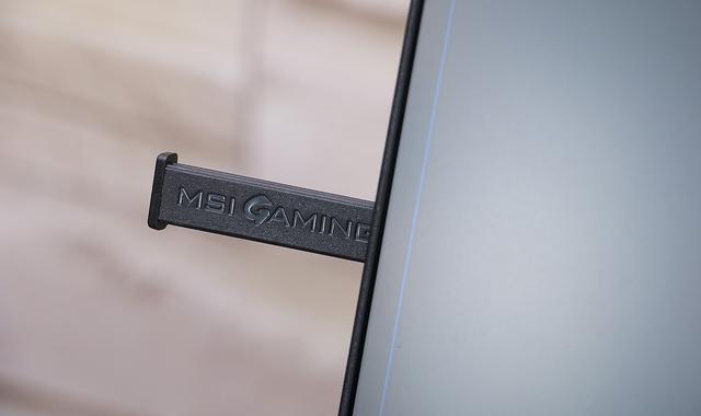 中端定位，微星 Optix MAG271CR 144Hz 曲面电竞显示器上手玩