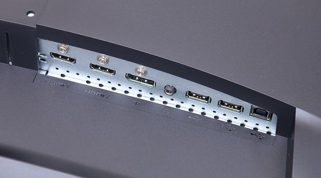 中端定位，微星 Optix MAG271CR 144Hz 曲面电竞显示器上手玩