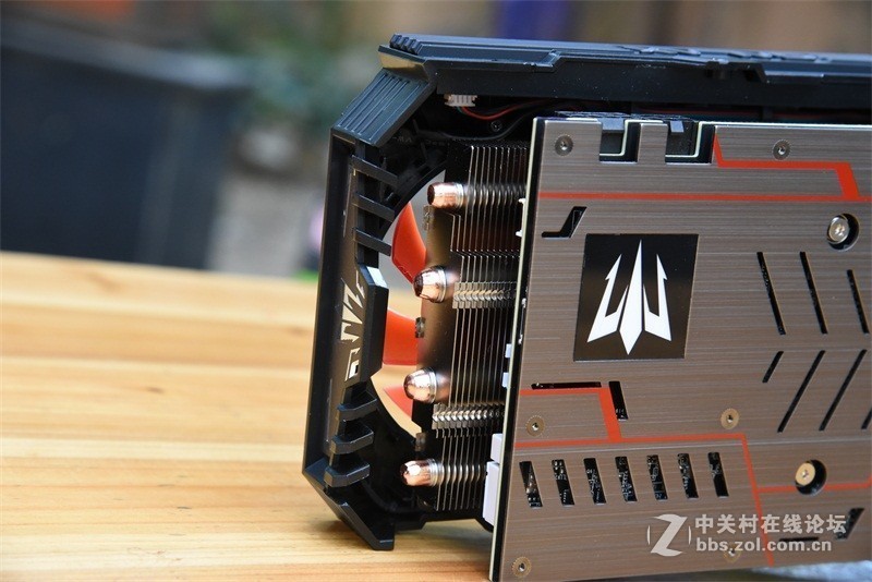 胸抬你的“光追”显卡来了---影驰RTX 2080 GAMER显卡入手升级记