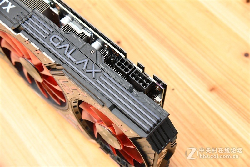 胸抬你的“光追”显卡来了---影驰RTX 2080 GAMER显卡入手升级记