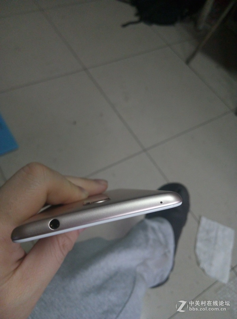 简约大气有内涵，双摄像头大光圈初体验。