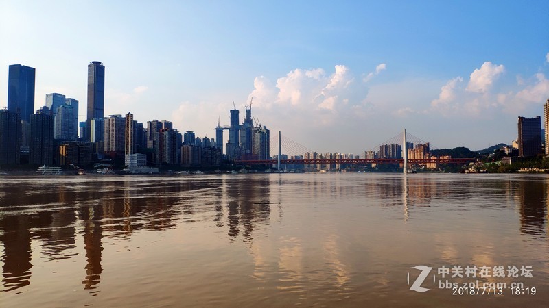 发几张小米8照片供大家点评