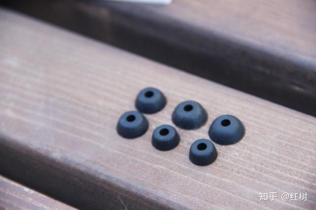 iWALK的 Crazy Duo 无线蓝牙耳机上手体验