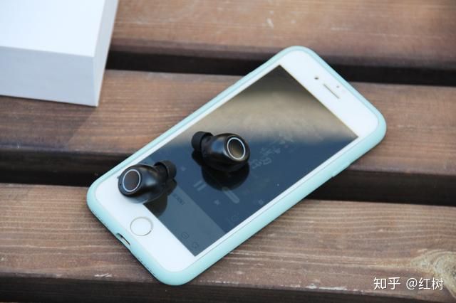 iWALK的 Crazy Duo 无线蓝牙耳机上手体验