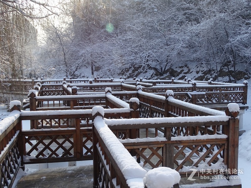【雪后小华山】