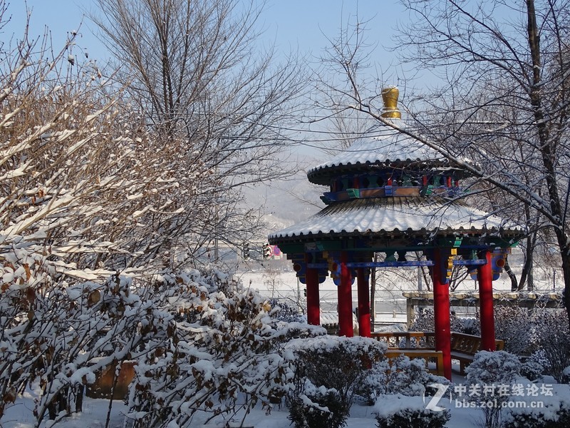 【雪后小华山】