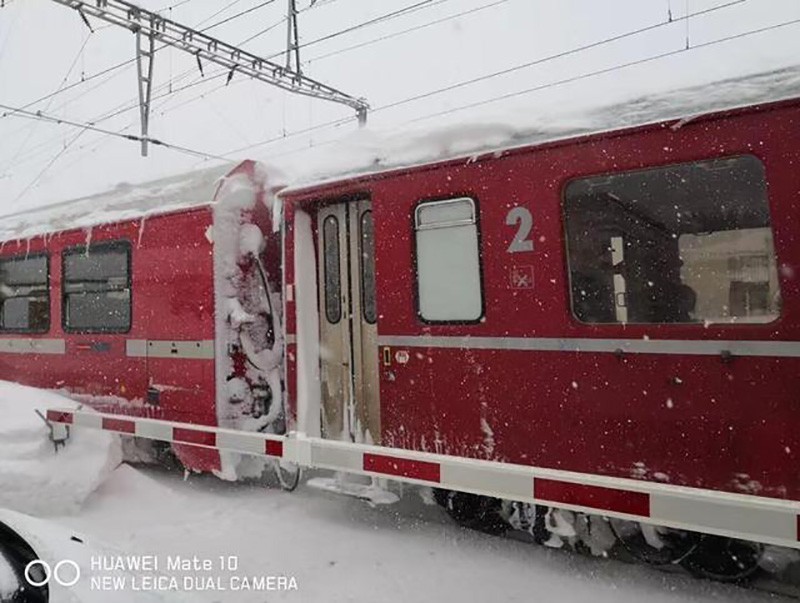 最大降雪达沃斯让众手机纷纷倒下 Mate 10 出众表现令人赞叹不已