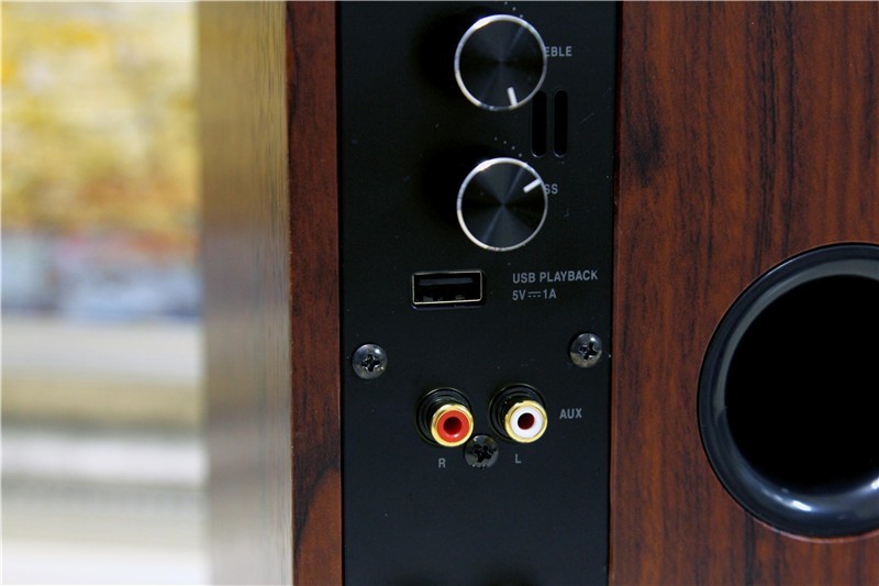 如果不满足于只是听个响，监听音箱会是更好的选择吗？