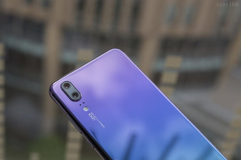 把脉极光色华为P20，王者荣耀、吃鸡效果无与伦比