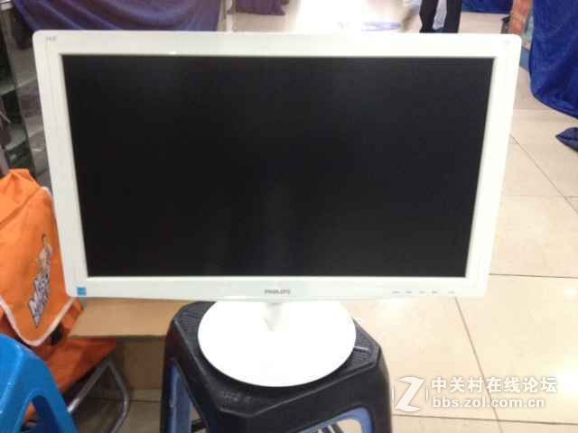 出售显示器  成色超新！27寸 24寸