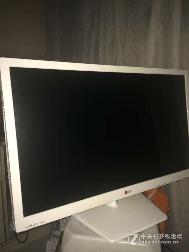 出售显示器  成色超新！27寸 24寸