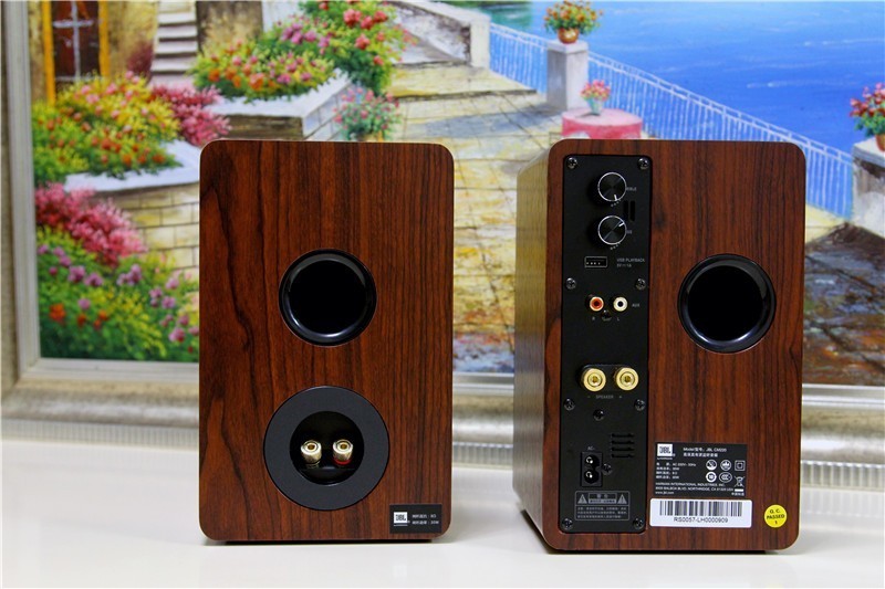 如果不满足于只是听个响，监听音箱会是更好的选择吗？