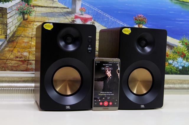 如果不满足于只是听个响，监听音箱会是更好的选择吗？