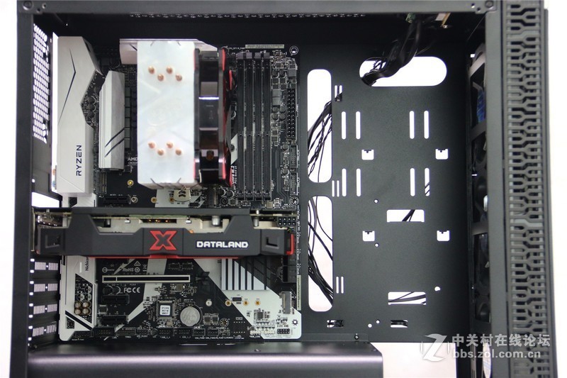 机箱散热很重要，长城G5炎夏实力装机走背线