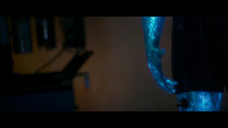 我的电脑文件传到手机上时为啥总有一部分残缺