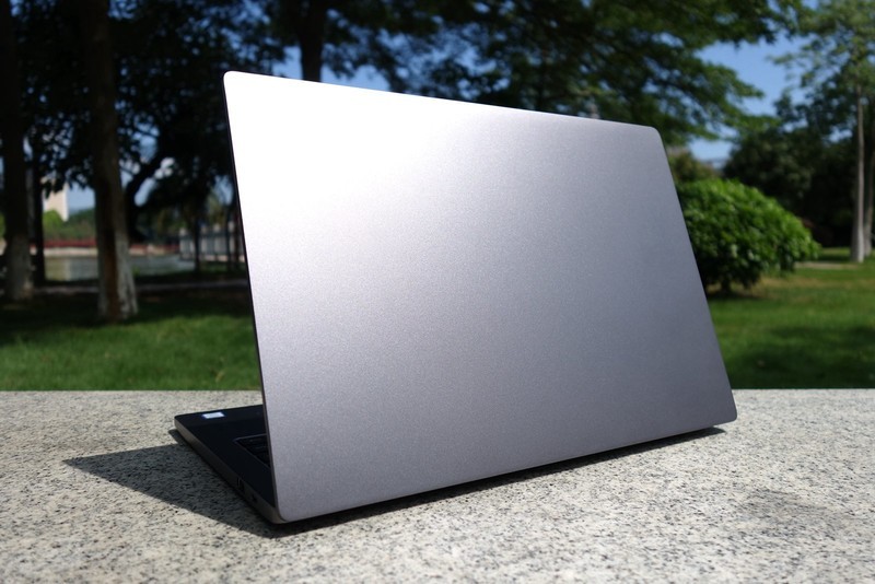 种了草不用再纠结，机械革命S1对比小米Air笔记本