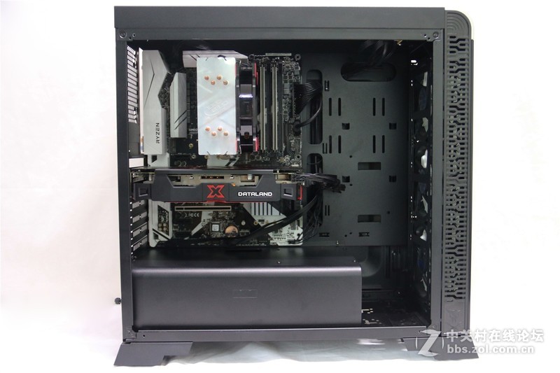 机箱散热很重要，长城G5炎夏实力装机走背线