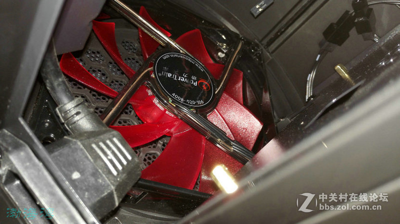 ＃绝尘侠·派 壳体PC全新体验＃捧在手里的机箱试用体验（图赏初识）