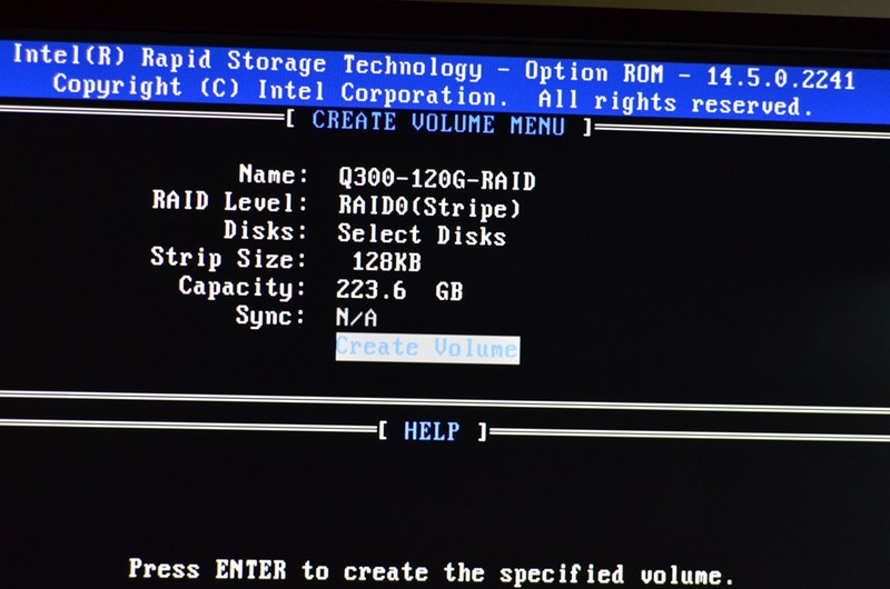 怎么滴也是芯片组旗舰~Z170+2颗东芝Q300 120G SSD玩RAID