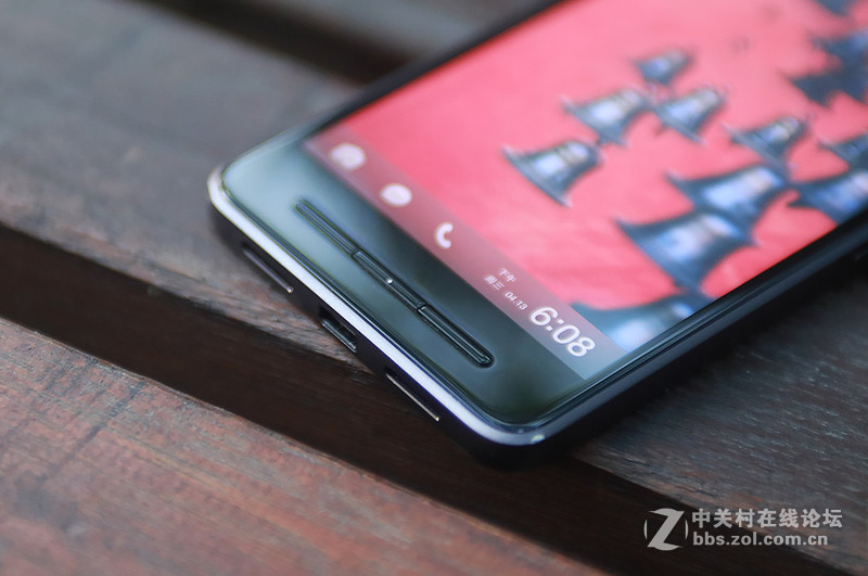 情怀升级版，锤子T2拆机。