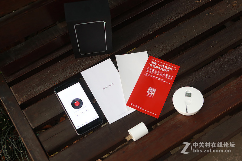 情怀升级版，锤子T2拆机。