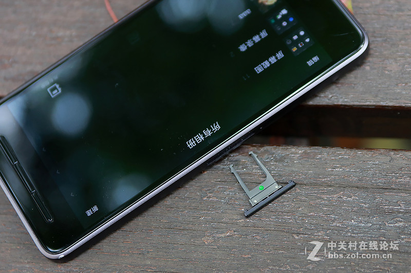 情怀升级版，锤子T2拆机。