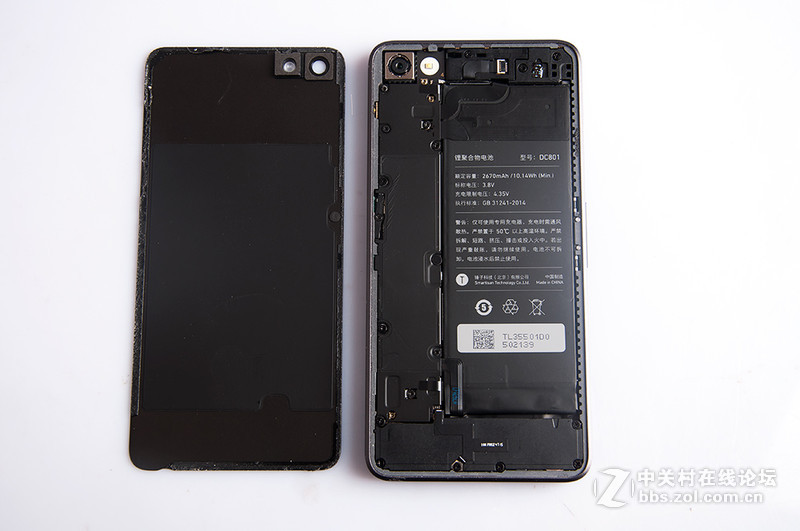 情怀升级版，锤子T2拆机。