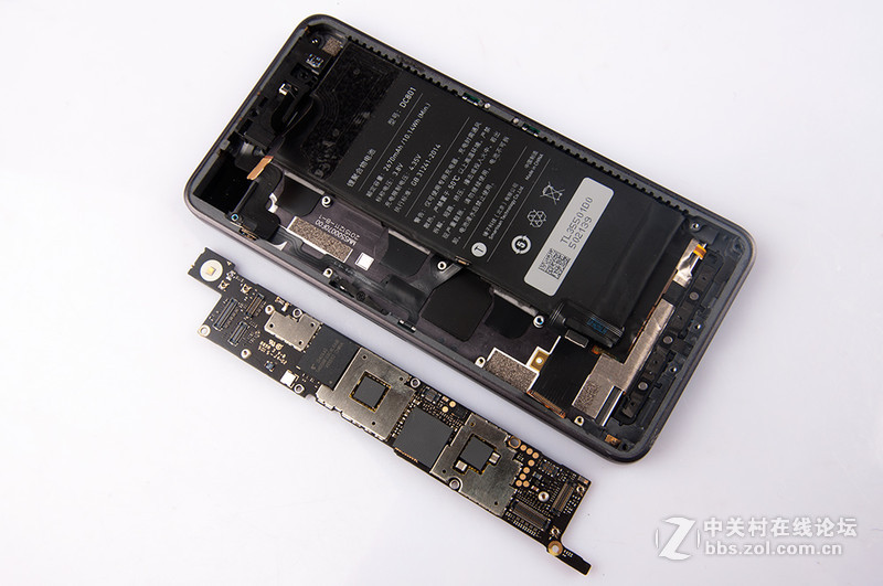 情怀升级版，锤子T2拆机。