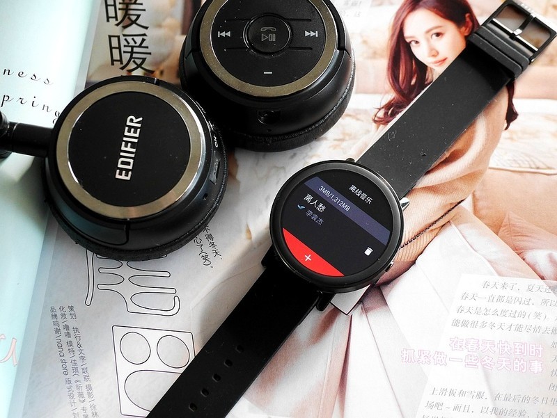 离线播放音乐 心率测试50米防水 Misfit Vapor运动智能表体验