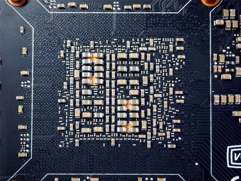 A饭的真香警告——七彩虹 iGame GeForce RTX 2080 Ti Advanced OC