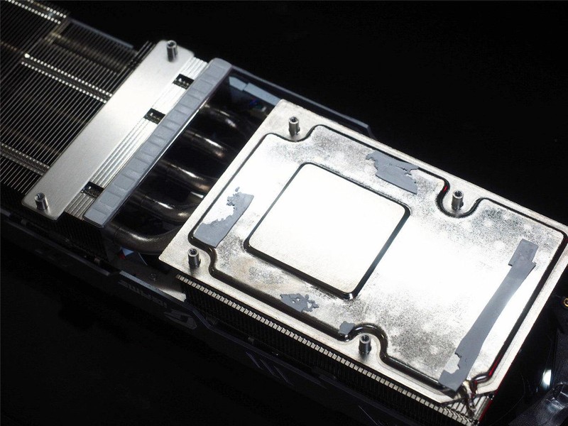 A饭的真香警告——七彩虹 iGame GeForce RTX 2080 Ti Advanced OC