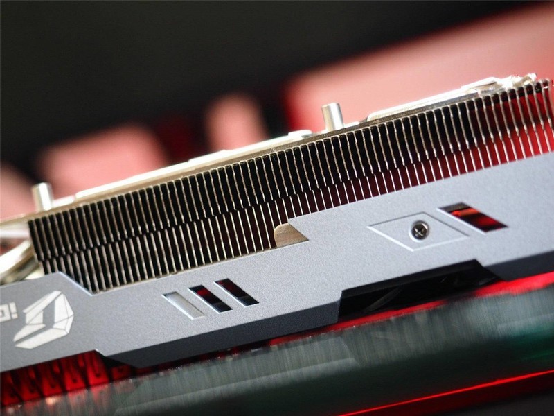 A饭的真香警告——七彩虹 iGame GeForce RTX 2080 Ti Advanced OC