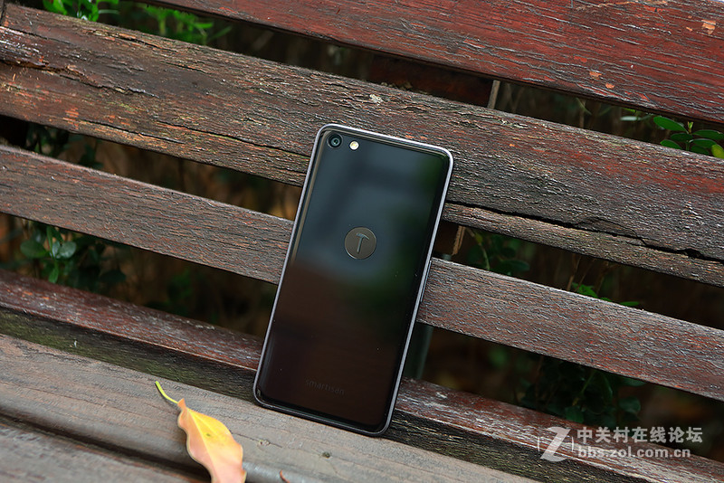 情怀升级版，锤子T2拆机。