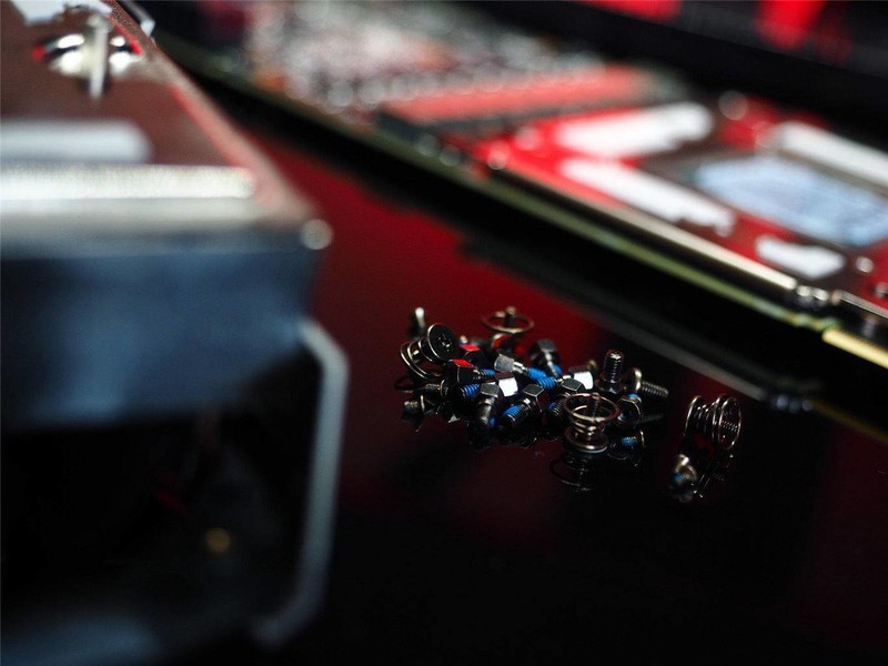 A饭的真香警告——七彩虹 iGame GeForce RTX 2080 Ti Advanced OC