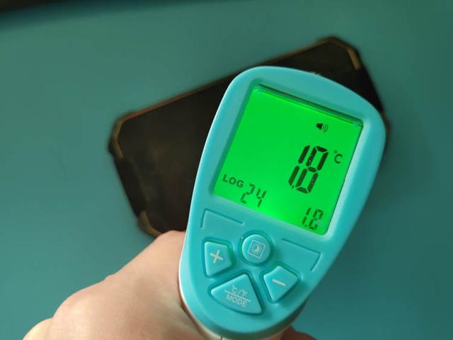 mann8s三防手机体验冷冻室里冻了一宿后的结局真想不到