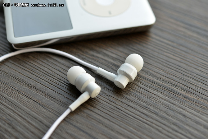 版主坐堂朵唯耳机什么鬼年轻人的口味朵唯d1音乐耳机试听体验