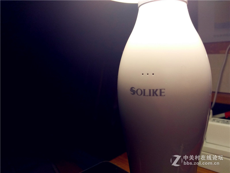 嗨，伊丽莎白，今晚约吗----伊丽莎白语音灯深夜陪我一起撸稿