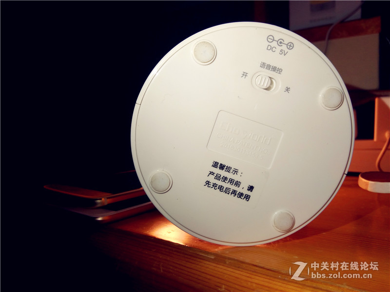 嗨，伊丽莎白，今晚约吗----伊丽莎白语音灯深夜陪我一起撸稿