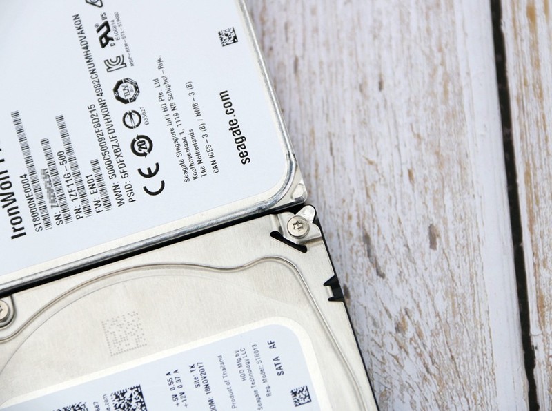 盘纳千G，有容乃大—希捷8T酷狼Pro vs 2T酷狼