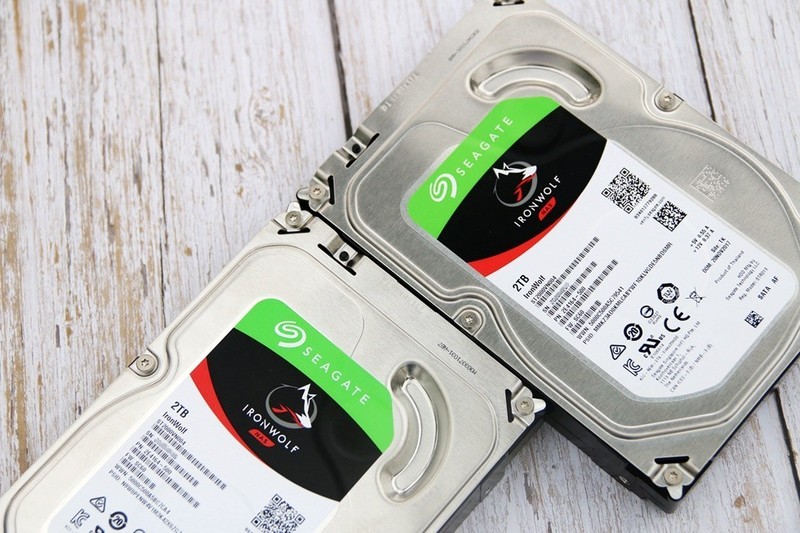 盘纳千G，有容乃大—希捷8T酷狼Pro vs 2T酷狼